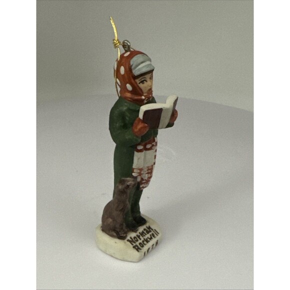 Vtg 1978 Norman Rockwell Christmas Ornament Carolee Caroler Ceramic 3.5" - Picture 4 of 9